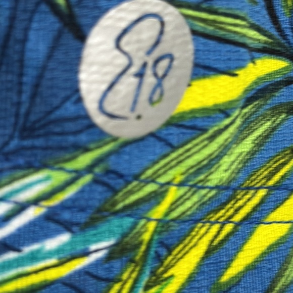 Merald 18 Tropical Blue and Green Women's Skort. Size M - Picture 4 of 6